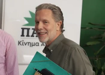 Μια βελόνα... που "τάραξε τα νερά" στο ΠΑΣΟΚ