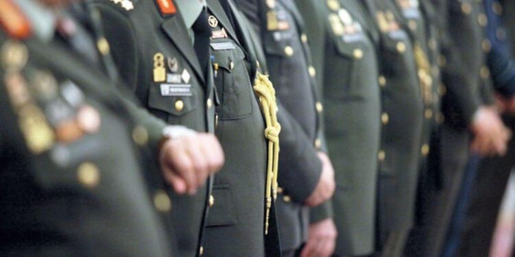 Τι αλλάζει στους μισθούς στο Στρατό και Σώματα Ασφαλείας