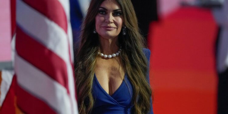 Η πρώτη ανάρτηση της Γκίλφοϊλ -Γιατί καθυστέρησε η άφιξή της στην Αθήνα