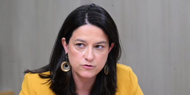 Νέο πρόγραμμα απασχόλησης 5.000 ανέργων ηλικίας άνω των 50 ετών