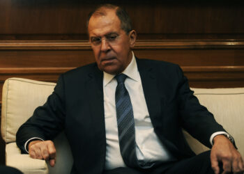 Η Μόσχα δεν πιστεύει ότι οι ΗΠΑ έχουν λάβει απόφαση για την προμήθεια της Ουκρανίας με πυραύλους Τόμαχοκ