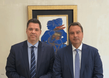 Συνάντηση του Θανάση Παπαθανάση με τον Θανάση Κοντογεώργη για το Τοπικό Σχέδιο Ανάπτυξης της Αιτωλοακαρνανίας