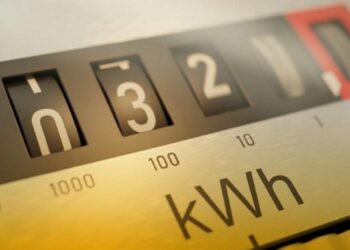 Αιφνιδιαστικό μήνυμα Μητσοτάκη στις εταιρίες ρεύματος