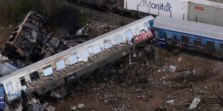 Δεν είναι πλημμέλημα τα Τέμπη για τα πολιτικά πρόσωπα