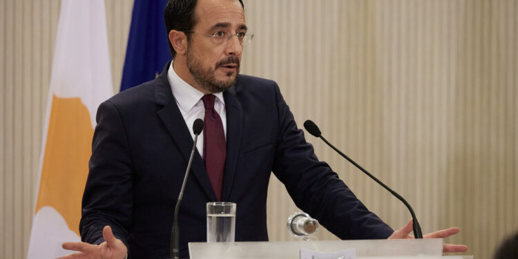 Τι παραπάνω ξέρει ο Χριστοδουλίδης