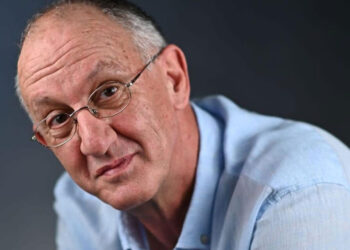 Αλλαγή φρουράς στους συνεργάτες του Νίκου Ανδρουλάκη