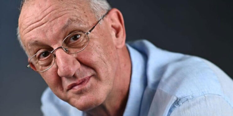 Αλλαγή φρουράς στους συνεργάτες του Νίκου Ανδρουλάκη