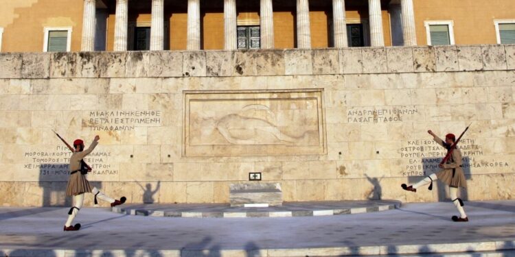 Να προστατεύονται τα εθνικά μνημεία;