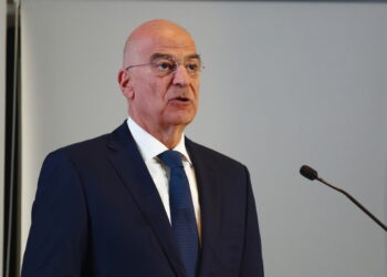 Προς το τέλος του το σίριαλ με Δένδια