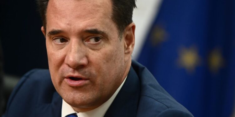 Γεωργιάδης για βιβλίο Τσίπρα: Από γκάφα σε γκάφα πηγαίνεις