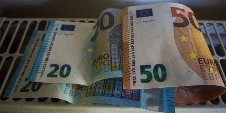 Επίδομα Θέρμανσης: Ποιοι το δικαιούνται