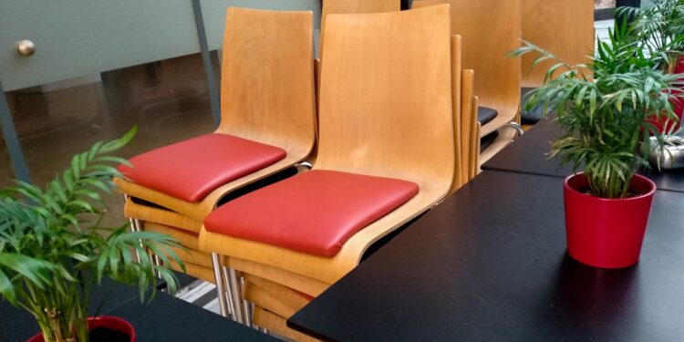 Ο κύκλος των χαμένων… καρεκλών