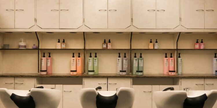 Η «κομμώτρια» των Media