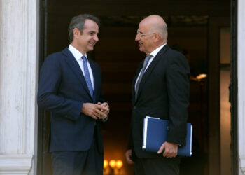 Τηλέφωνο Μητσοτάκη σε Δένδια - «Επικοινώνησα προσωπικά μαζί του...»