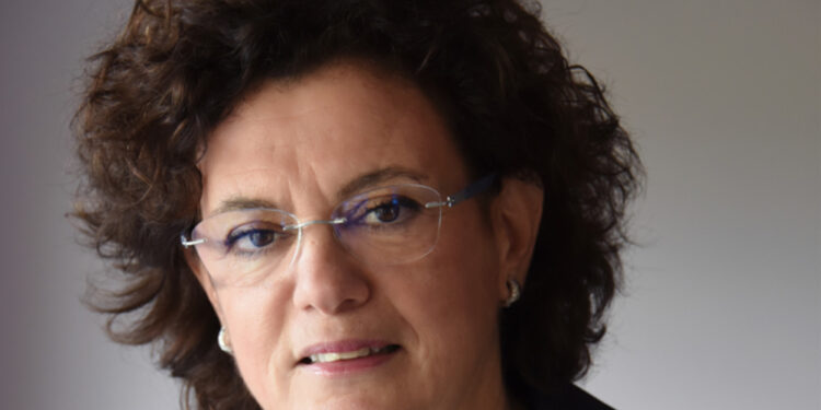 Η επιχειρηματίας Λουκία Σαράντη επανεξελέγη πρόεδρος του ΣΒΕ