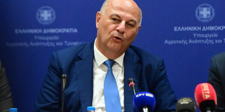 Η πρώτη ανάρτηση Τσιάρα μετά τις φήμες για παραίτηση