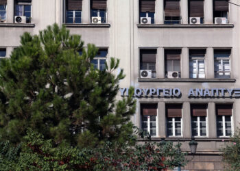 Επτά αλήθειες για τις μειώσεις τιμών απέναντι στα ψέματα του ΣΥΡΙΖΑ