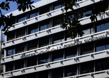 Παράταση στην υποχρέωση αποδοχής άμεσων πληρωμών μέσω IRIS από τις εταιρείες