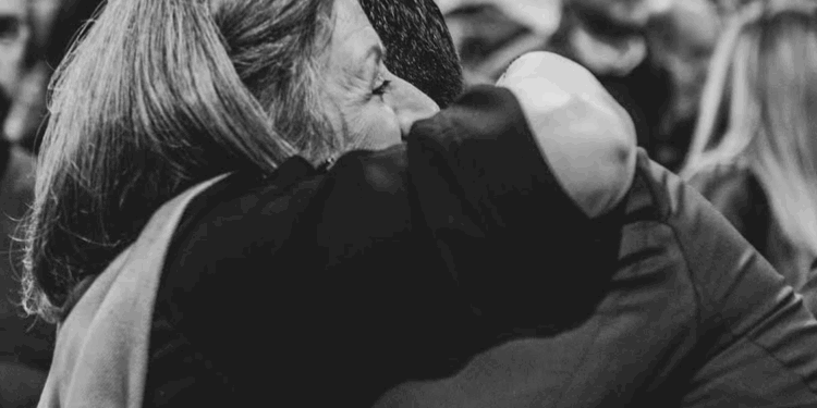 Δύσκολες στιγμές για τον Κωνσταντίνο Κυρανάκη – “Έφυγε” από τη ζωή η μητέρα του