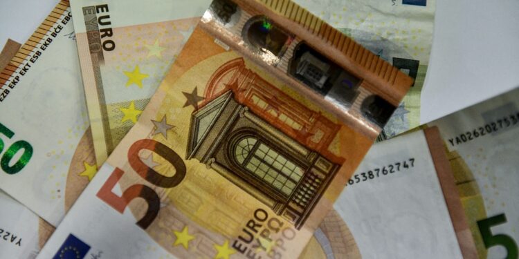 «Ξεψαχνίζοντας» τον προϋπολογισμό του 2026