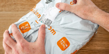 Τι αλλάζει για Temu, Shein, e-shops και καταναλωτές