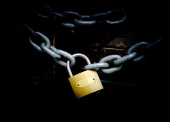 Κύμα πτωχεύσεων στη Γερμανία και ανησυχία για την οικονομία