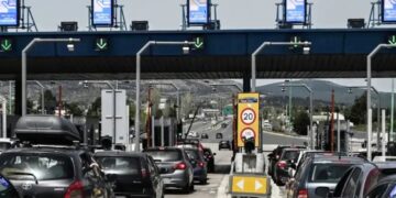 Αυξάνονται τα διόδια στην Αττική Οδό το 2026