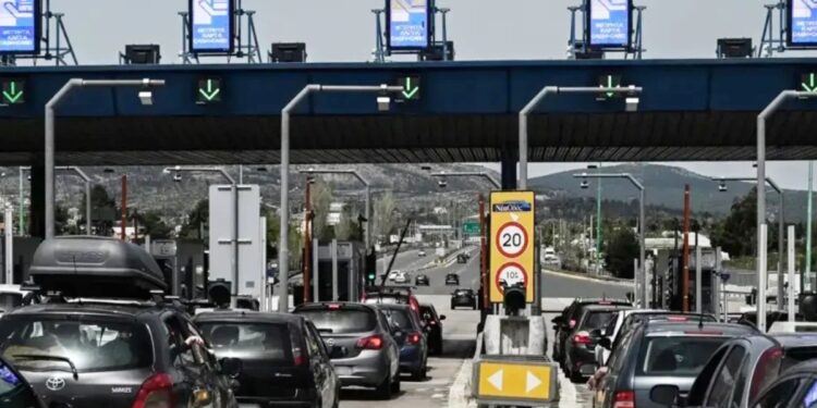 Αυξάνονται τα διόδια στην Αττική Οδό το 2026