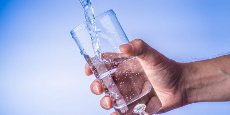 16+1 ερωταπαντήσεις για τις αυξήσεις στα τιμολόγια του νερού