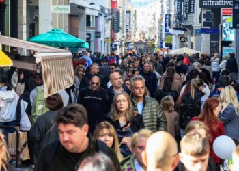 Οι ημερομηνίες για τις χειμερινές εκπτώσεις 2026