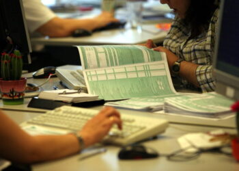 Πότε κλείνει το παράθυρο για τη χωριστή υποβολή των συζύγων