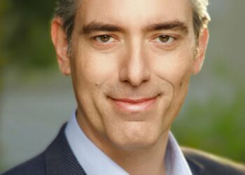 Η κυβερνητική μας εμπειρία πρέπει να ενισχυθεί με νέες πολιτικές και νέα πρόσωπα