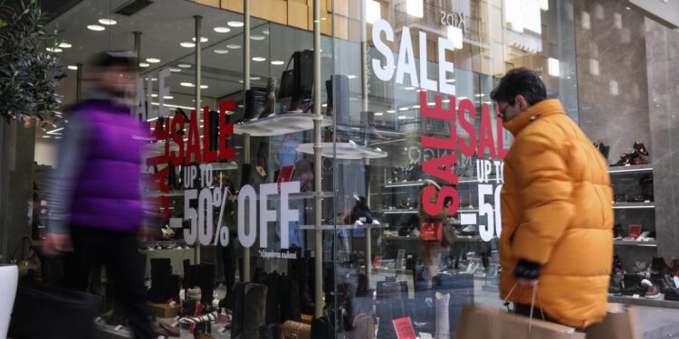 Ποιοι κινδυνεύουν με βαριά πρόστιμα μέχρι 2% του τζίρου;