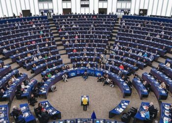 Η ΕΕ στηρίζει την Ουκρανία με δάνειο – Κρίσιμη η άνοιξη του 2026