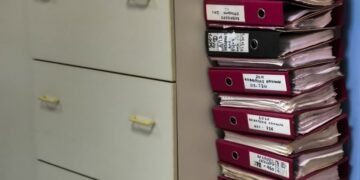 Επιχειρηματίας ή στέλεχος στην Ελλάδα; Το δίλημμα των νέων σε μια αγορά που δεν συγχωρεί εύκολα