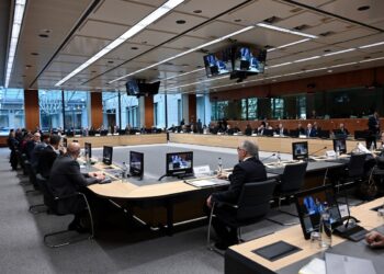 Συναγερμός στις Βρυξέλλες: Συνεδριάζει το Εurogroup