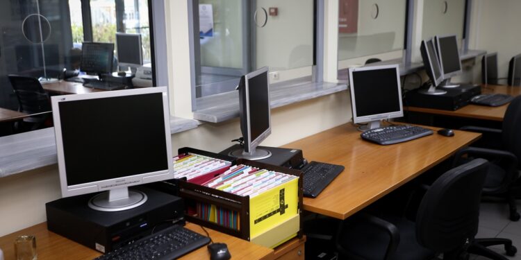 “Σκοτώνουμε” επαγγελματικά τα στελέχη όταν μεγαλώνουν;