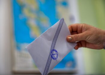 «Επιστροφές» ψηφοφόρων μέσω… Κύπρου