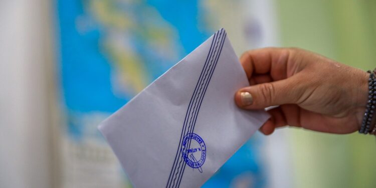 «Επιστροφές» ψηφοφόρων μέσω… Κύπρου