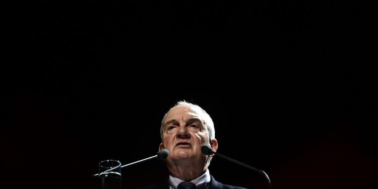 Με την αγροτιά ο Καραμανλής