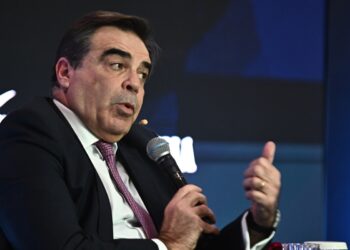 To έβλεπες. Το έπαιξες;