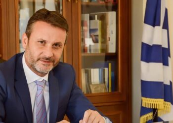 «Οι σύγχρονες υποδομές αποτελούν προϋπόθεση για την ανάπτυξη του νησιού»