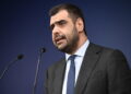 Ο άνθρωπος που βγήκε κερδισμένος χωρίς να μετακινηθεί