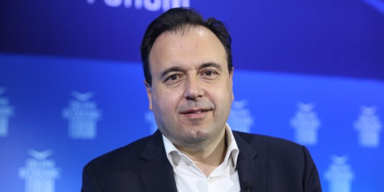 Ο Παπαστεργίου και τα Τρίκαλα
